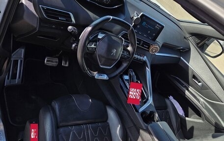 Peugeot 5008 II, 2019 год, 2 290 000 рублей, 13 фотография