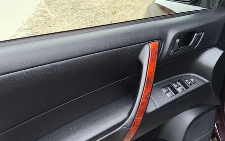 Toyota Highlander III, 2011 год, 2 190 000 рублей, 15 фотография