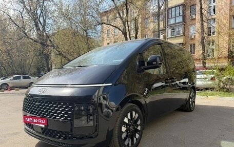 Hyundai Staria, 2025 год, 7 800 000 рублей, 3 фотография