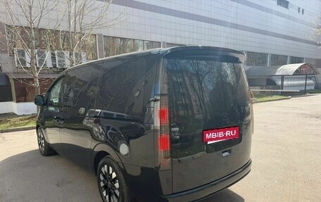 Hyundai Staria, 2025 год, 7 800 000 рублей, 6 фотография