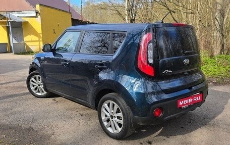 KIA Soul II рестайлинг, 2018 год, 1 400 000 рублей, 4 фотография