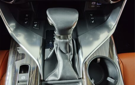 Lexus LX, 2021 год, 15 500 000 рублей, 20 фотография