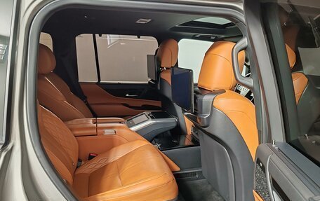 Lexus LX, 2021 год, 15 500 000 рублей, 23 фотография