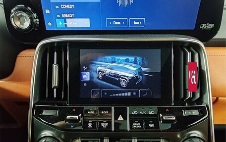 Lexus LX, 2021 год, 15 500 000 рублей, 14 фотография