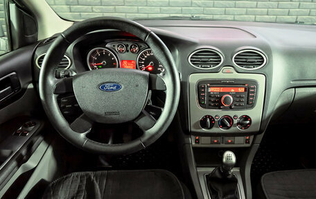 Ford Focus II рестайлинг, 2010 год, 550 000 рублей, 16 фотография