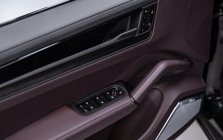 Porsche Cayenne III, 2026 год, 25 490 000 рублей, 24 фотография