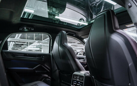 Porsche Cayenne III, 2026 год, 25 490 000 рублей, 18 фотография