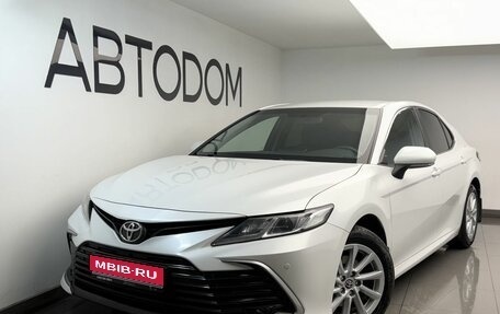 Toyota Camry, 2021 год, 2 398 000 рублей, 1 фотография