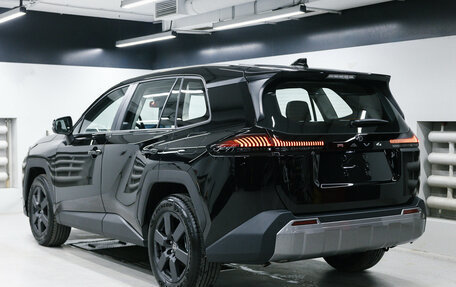 Toyota RAV4, 2025 год, 11 фотография