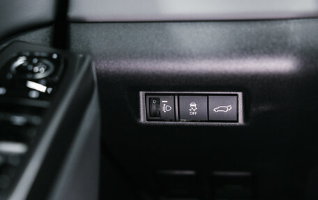 Toyota RAV4, 2025 год, 23 фотография