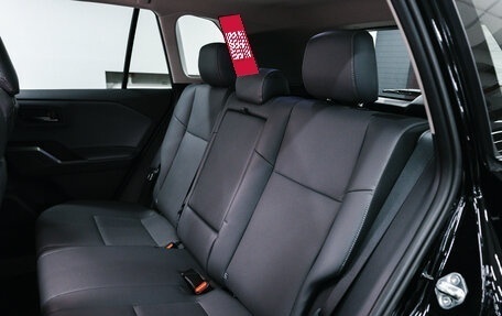 Toyota RAV4, 2025 год, 37 фотография