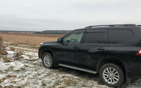 Toyota Land Cruiser Prado 150 рестайлинг 2, 2016 год, 4 100 000 рублей, 7 фотография