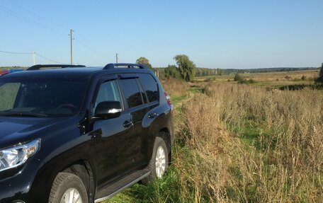 Toyota Land Cruiser Prado 150 рестайлинг 2, 2016 год, 4 100 000 рублей, 3 фотография