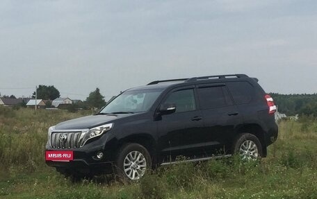 Toyota Land Cruiser Prado 150 рестайлинг 2, 2016 год, 4 100 000 рублей, 2 фотография