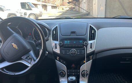 Chevrolet Cruze II, 2013 год, 650 000 рублей, 29 фотография