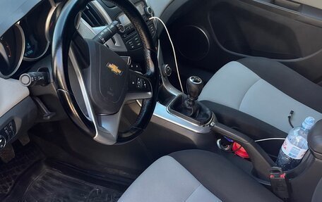 Chevrolet Cruze II, 2013 год, 650 000 рублей, 28 фотография