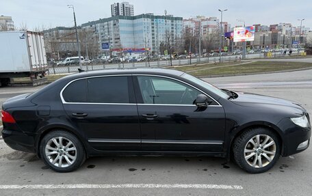 Skoda Superb III рестайлинг, 2013 год, 1 040 000 рублей, 4 фотография