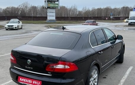 Skoda Superb III рестайлинг, 2013 год, 1 040 000 рублей, 6 фотография