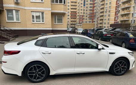 KIA Optima IV, 2018 год, 2 100 000 рублей, 4 фотография