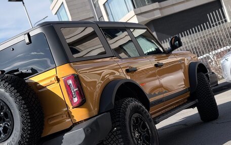 Ford Bronco, 2022 год, 7 800 000 рублей, 6 фотография