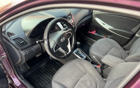 Hyundai Solaris II рестайлинг, 2012 год, 560 000 рублей, 11 фотография