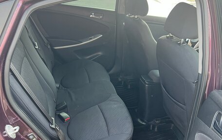 Hyundai Solaris II рестайлинг, 2012 год, 560 000 рублей, 14 фотография