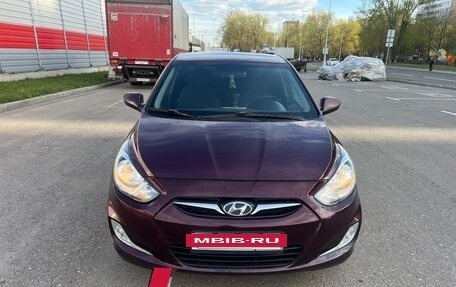 Hyundai Solaris II рестайлинг, 2012 год, 560 000 рублей, 7 фотография