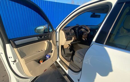 Volkswagen Touareg III, 2012 год, 1 440 000 рублей, 12 фотография