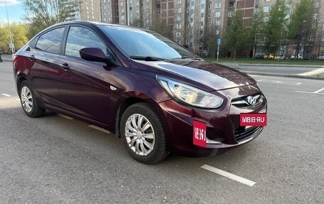 Hyundai Solaris II рестайлинг, 2012 год, 560 000 рублей, 6 фотография