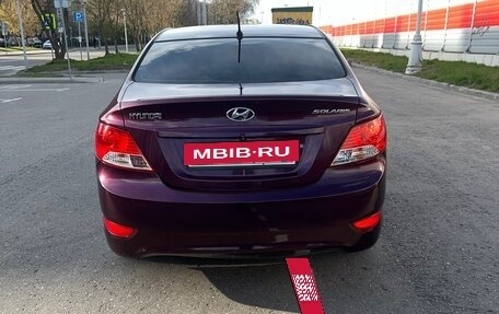 Hyundai Solaris II рестайлинг, 2012 год, 560 000 рублей, 4 фотография