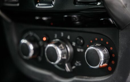 Renault Duster I рестайлинг, 2016 год, 888 000 рублей, 28 фотография