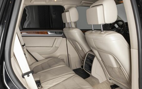 Volkswagen Touareg III, 2013 год, 2 390 000 рублей, 8 фотография