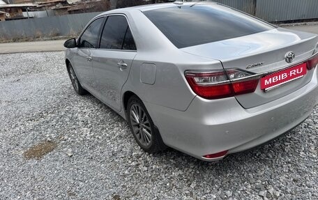 Toyota Camry, 2018 год, 2 200 000 рублей, 4 фотография
