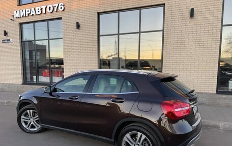 Mercedes-Benz GLA, 2015 год, 2 490 000 рублей, 13 фотография