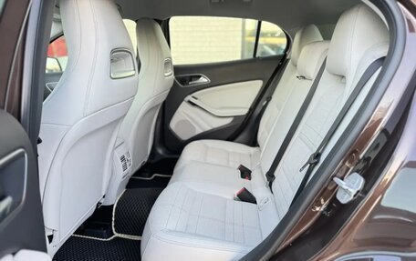 Mercedes-Benz GLA, 2015 год, 2 490 000 рублей, 26 фотография