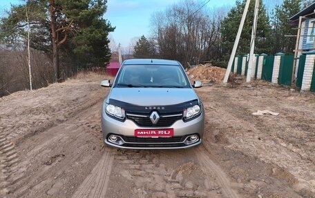Renault Logan II, 2017 год, 735 000 рублей, 1 фотография