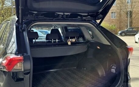 Toyota RAV4, 2019 год, 2 750 000 рублей, 14 фотография