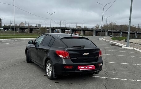 Chevrolet Cruze II, 2013 год, 870 000 рублей, 3 фотография