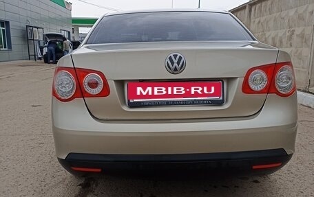 Volkswagen Jetta VI, 2008 год, 425 000 рублей, 2 фотография