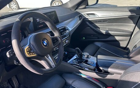 BMW 5 серия, 2019 год, 4 950 000 рублей, 24 фотография