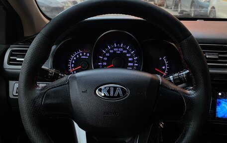 KIA Rio III рестайлинг, 2013 год, 560 000 рублей, 5 фотография