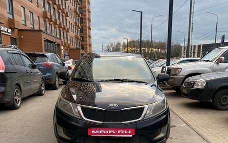 KIA Rio III рестайлинг, 2013 год, 560 000 рублей, 2 фотография