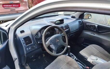 Mitsubishi Space Star I рестайлинг, 2004 год, 320 000 рублей, 2 фотография