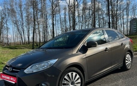 Ford Focus III, 2013 год, 850 000 рублей, 2 фотография
