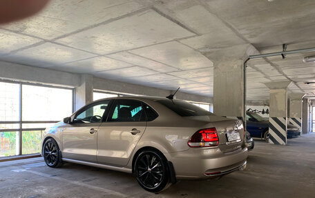 Volkswagen Polo VI (EU Market), 2019 год, 1 700 000 рублей, 2 фотография