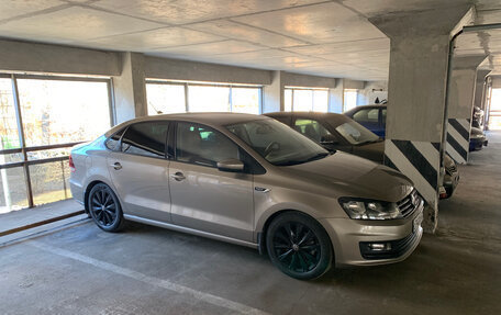 Volkswagen Polo VI (EU Market), 2019 год, 1 700 000 рублей, 24 фотография