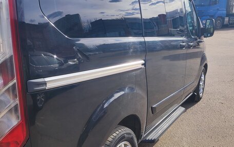 Ford Tourneo Custom I рестайлинг, 2013 год, 1 500 000 рублей, 2 фотография