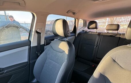 Volkswagen Taos, 2021 год, 1 700 000 рублей, 11 фотография