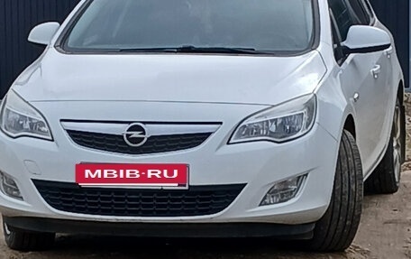 Opel Astra J, 2012 год, 810 000 рублей, 8 фотография