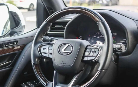 Lexus LX, 2022 год, 16 370 561 рублей, 9 фотография